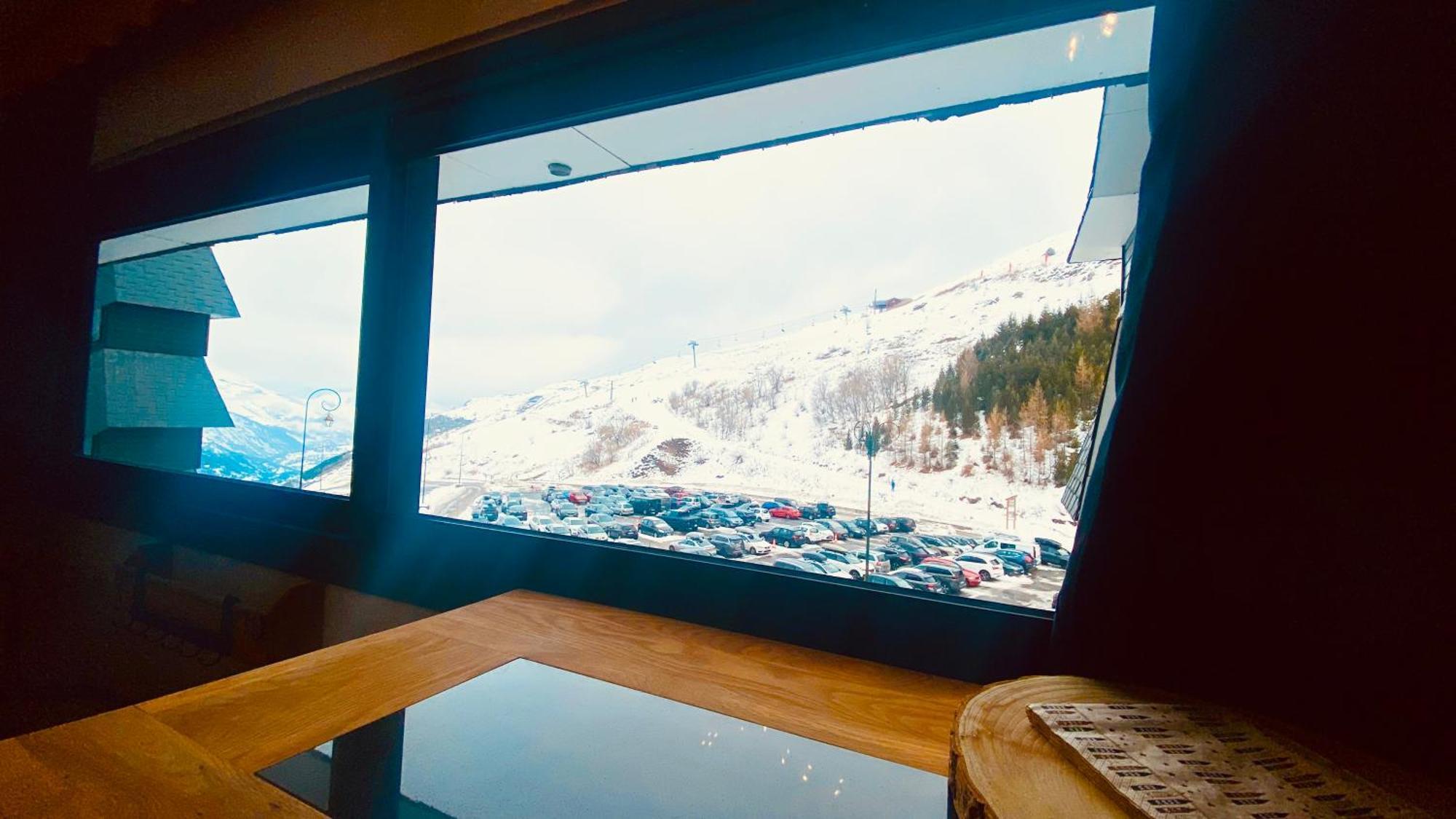 Les Menuires Centre! Chaleureux Studio Sur Les Pistes! Сен-Мартен-де-Бельвиль Экстерьер фото